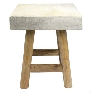 Dřevěná stolička s šedo bílým čtvercovým podsedákem z hovězí kůže - 35*35*35cm OMCKVG obraz