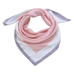 Bílo růžový šátek s šedivým lemováním - 70*70 cm JZSC0562P obraz