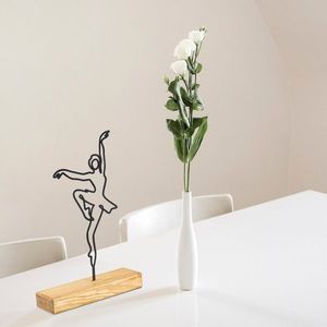 Hanah Home Kovová dekorace Ballerina 40 cm černá obraz