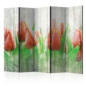 Paraván Red tulips on wood Dekorhome 225x172 cm (5-dílný) obraz