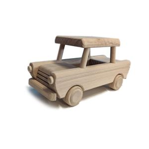 Gaboni 92245 Dřevěné auto Trabant, 24 x 9 x 11 cm obraz