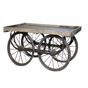 Retro kovový vozík na velikých kolech s dřevěnou deskou Old Cart - 144*70*79cm (40254-00) 40025400 obraz