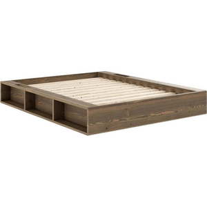 Hnědá dvoulůžková postel z borovicového dřeva s roštem 140x200 cm Ziggy – Karup Design obraz