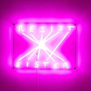 SELETTI LED dekor nástěnné světlo Resist-Sister, fuchsie obraz