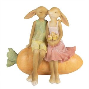 Dekorace králičí pár sedící na mrkvičce - 17*10*15 cm 6PR5024 obraz