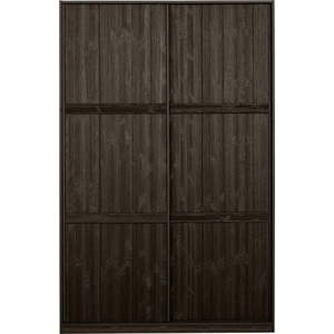 Tmavě hnědá šatní skříň z borovicového dřeva s posuvnými dveřmi 139x215 cm Katoi – BePureHome obraz