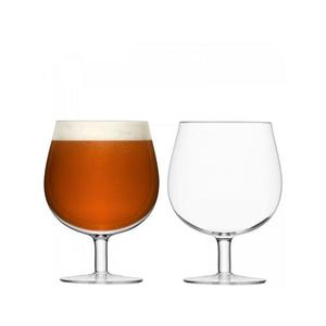 Designové sklenice na pivo obraz