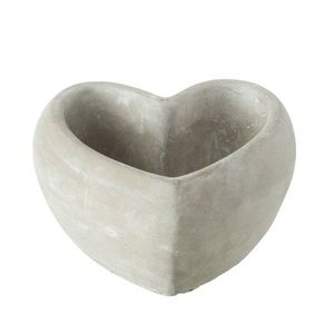 Šedý antik cementový květináč ve tvaru srdce Heart - 16*17*8 cm 43065 obraz