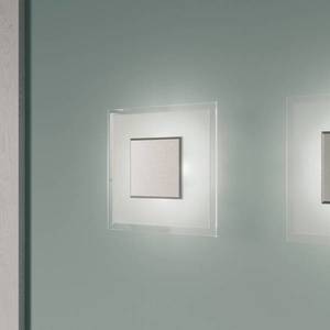 quitani Quitani LED nástěnné svítidlo Lole, sklo, matný hliník, 25 x 25 cm obraz