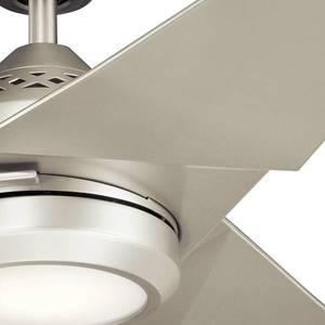 KICHLER LED stropní ventilátor Jade, stříbrný, tichý, Ø 152 cm, 60 W obraz