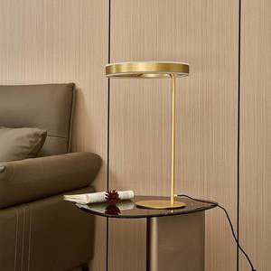 Lucande Stolní lampa Lucande LED Yekta, 3stupňová, mosazná barva obraz