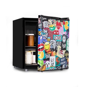 Klarstein Cool Vibe 46+, lednice, 46 l, 1 police, styl Stickerbomb obraz