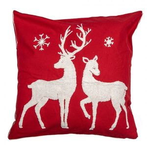 Červený povlak na polštář s jeleny Merry Christmas Deer - 45*45 cm KT021.357 obraz