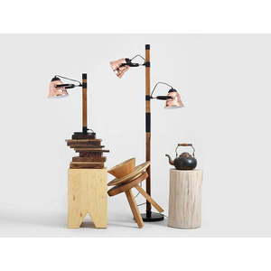 Stolní lampa v měděné a přírodní barvě s kovovým stínidlem (výška 60 cm) Sherlock – CustomForm obraz