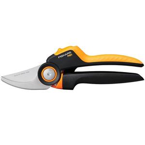 DVOUČEPELOVÉ ZAHRADNÍ NŮŽKY M POWERGEAR™ X-SERIES (P921) FISKARS obraz