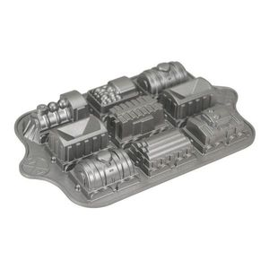 Nordic Ware Forma na bábovku vláček 9 částí, 1, 2 l 59048 obraz