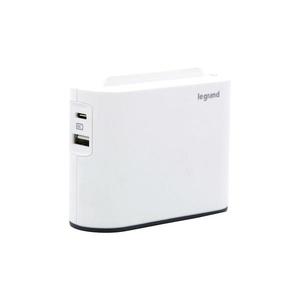 LEGRAND Legrand 049401 - Rozbočovací zásuvka 2Z Typ C + USB-A + USB-C bílá obraz