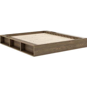 Hnědá dvoulůžková postel z borovicového dřeva s roštem 140x200 cm Ziggy – Karup Design obraz