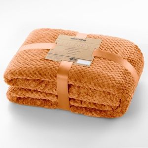 Deka z mikrovlákna DecoKing Henry cihlově červená, velikost 150x200 obraz
