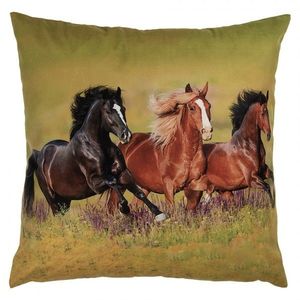 Zelený povlak na polštář s běžícími koňmi na louce - 45*45 cm KT021.418 obraz