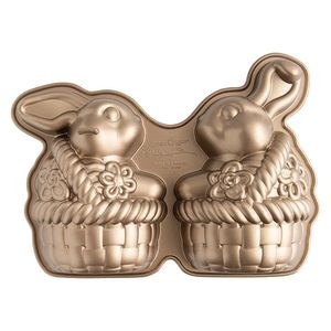Nordic Ware Forma 3D velikonoční zajíc v košíku, karamelová, 2, 4 l 96648 obraz