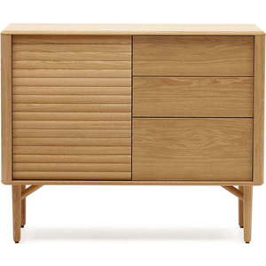 Nízká komoda v dekoru dubu v přírodní barvě 105x86 cm Lenon – Kave Home obraz