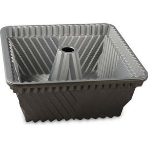 Forma na hranatou bábovku ve tmavě šedé barvě Nordic Ware Square, 2, 4 l obraz