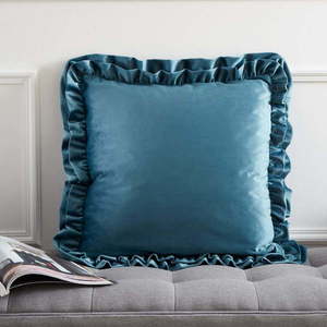 Sametový dekorační polštář 43x43 cm Velvet Double Frill – Catherine Lansfield obraz