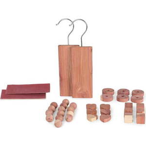 Set 34 doplňků do šatní skříně z cedrového dřeva Compactor obraz