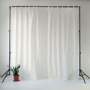 Bílý lněný lehký závěs s poutky Linen Tales Daytime, 250 x 130 cm obraz