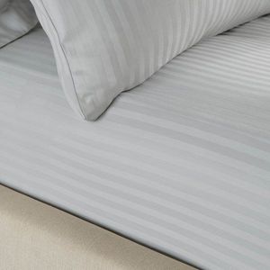 Šedé napínací prostěradlo 90x190 cm Satin Stripe - Catherine Lansfield obraz