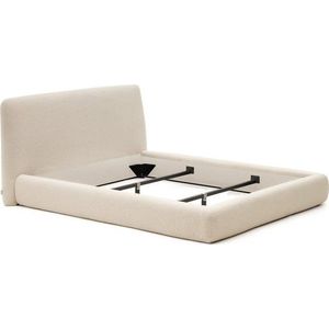 Béžová čalouněná dvoulůžková postel 180x200 cm Martina – Kave Home obraz