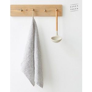 Lněná utěrka 45x65 cm Thin Black Stripes – Linen Tales obraz