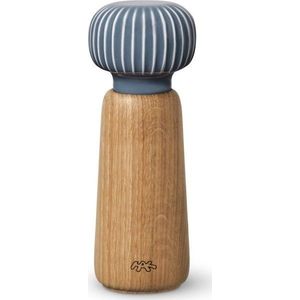 Mlýnek z dubového dřeva na koření s šedomodrým detailem z porcelánu Kähler Design Hammershoi, výška 17, 5 cm obraz