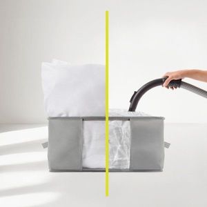 Vakuový plastový úložný box na oblečení 40x40x25 cm – Homéa obraz