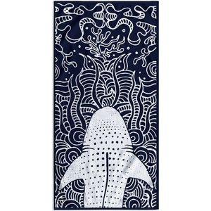 Tmavě modrá plážová osuška 90x180 cm Shark – DecoKing obraz
