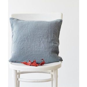 Světle modrý lněný povlak na polštář Linen Tales, 45 x 45 cm obraz