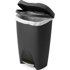 Černý nášlapný plastový odpadkový koš 50 l Brim – Umbra obraz