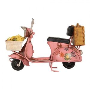 Růžový kovový retro model Scooter s květy - 12*6*8 cm 6Y5879 obraz