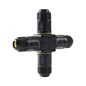 Propojovací X konektor IP68 450V obraz