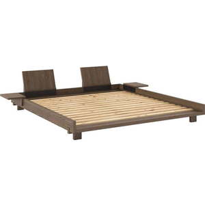 Hnědá dvoulůžková postel z borovicového dřeva s roštem 180x200 cm Social – Karup Design obraz