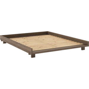 Hnědá dvoulůžková postel z borovicového dřeva s roštem 160x200 cm Social – Karup Design obraz