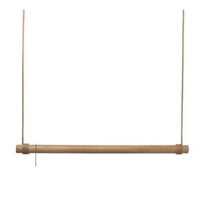 Nástěnný stojan na oblečení z dubového dřeva v přírodní barvě 110x200x4 cm Swing L – LIND DNA obraz
