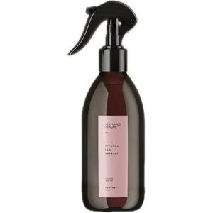 Interiérová vůně 200 ml #68 Peony, Linen, Fern – Perfumed Prague obraz