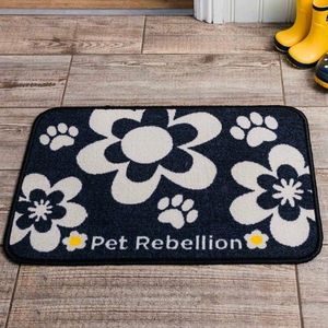 PET REBELLION Dinner Mate Flowers Black Kobereček pod misku, 40 x 60 cm obraz