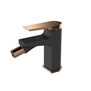 INVENA Bidetová baterie MIDNIGHT černá/zlato BB-35-014-V obraz