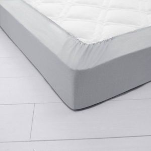 Jednobarevné napínací prostěradlo s hloubkou rohů 40 cm obraz