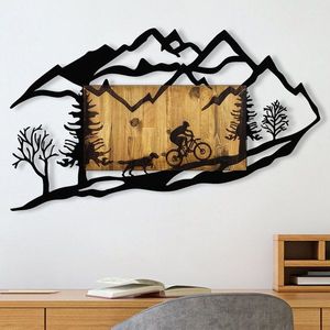 Dekorativní dřevěný doplněk na zeď Bicycle Riding in Nature 1 obraz