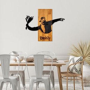 Dekorativní dřevěný doplněk na zeď Banksy - Flower Thrower obraz
