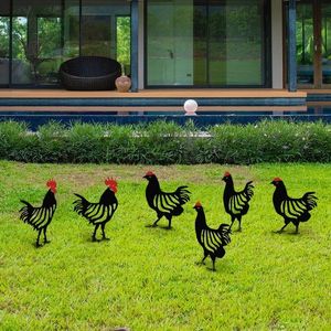 Sada dekorativních kovových doplňků na zahradu Chicken Family 6 obraz